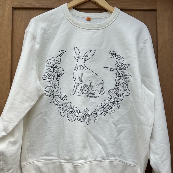Coniglio Palm Beach White Embroidered Bunny Pullover Crest Sweatshirt - Picture 3 of 11